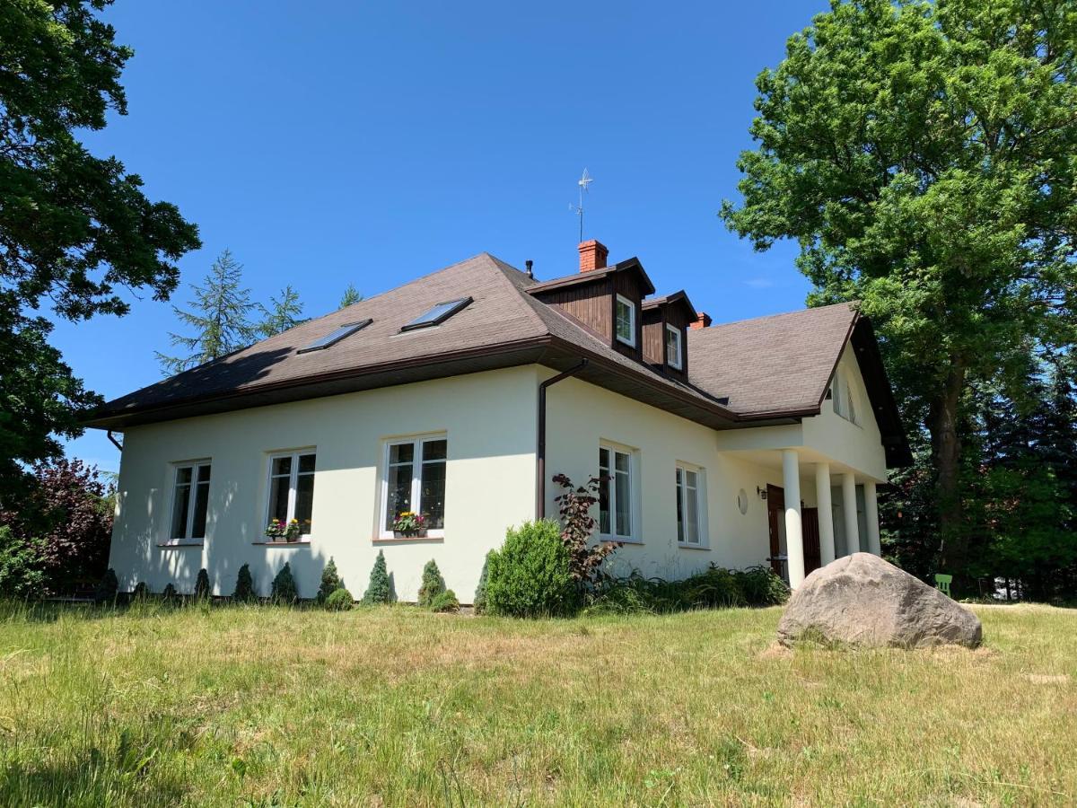 Dworek Debina - Idealny Dla Rodzin I Przyjaciol - Wspolna Sala Do Biesiadowania , Plaza Przyjazna Psom Екстер'єр фото