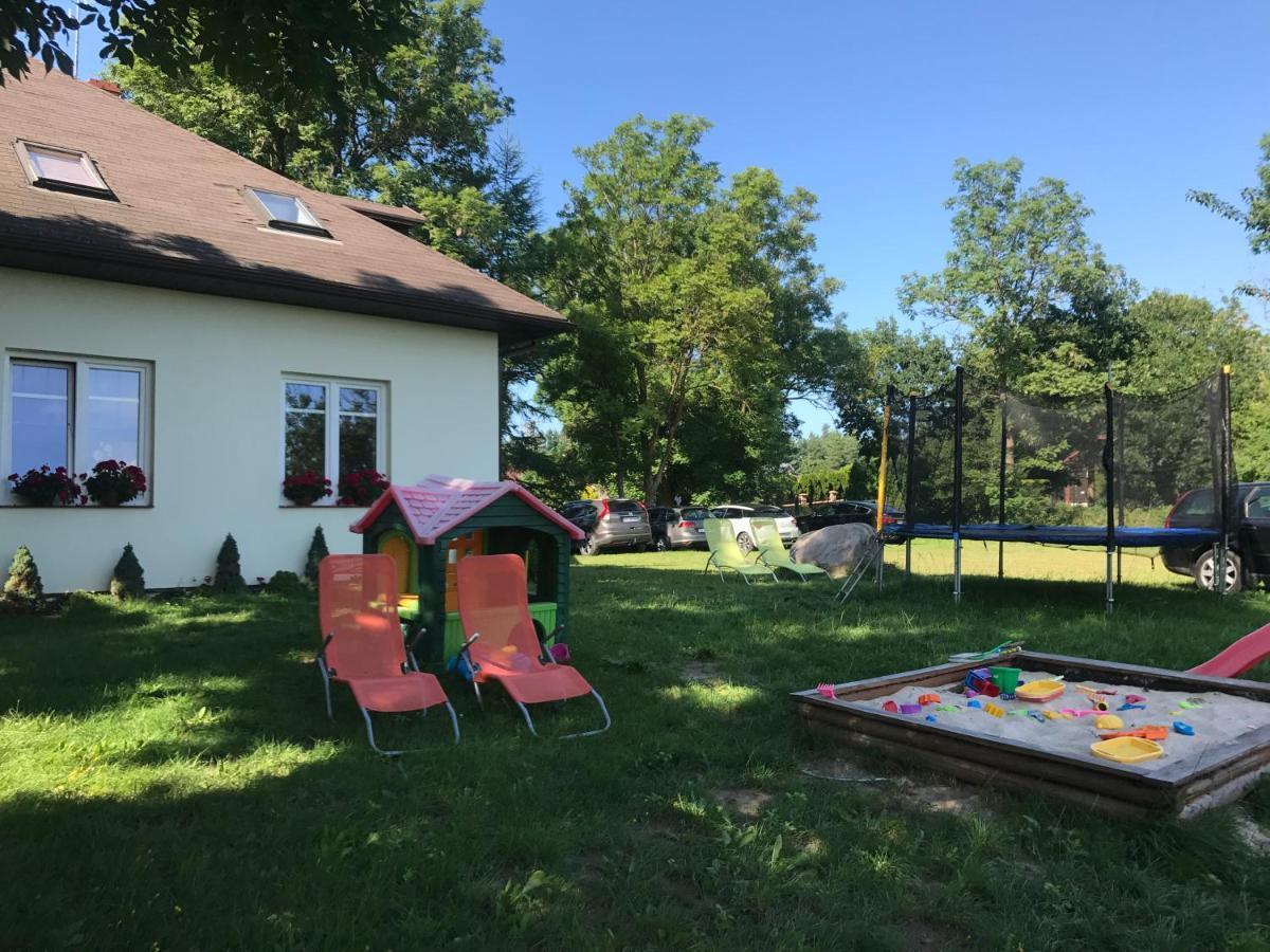 Dworek Debina - Idealny Dla Rodzin I Przyjaciol - Wspolna Sala Do Biesiadowania , Plaza Przyjazna Psom Екстер'єр фото